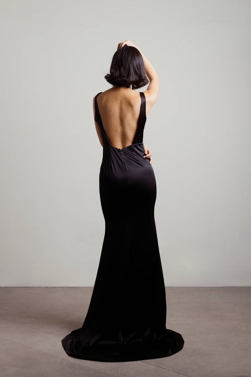 black-kierra-open-back-mermaid-maxi-dress-1.jpg