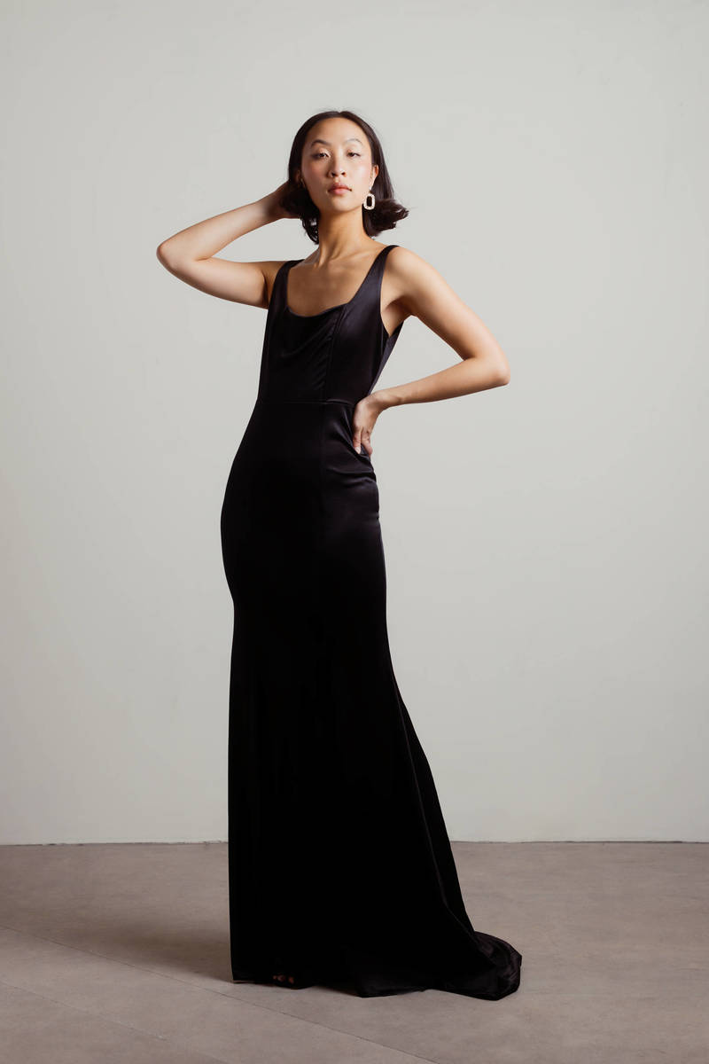 black-kierra-open-back-mermaid-maxi-dress.jpg